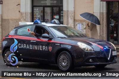 Alfa Romeo Nuova Giulietta restyle
Carabinieri
Nucleo Radiomobile
Allestimento FCA
Decorazione Grafica Artlantis
CC EC 998
Parole chiave: Alfa-Romeo Nuova_Giulietta_restyle CCEC998