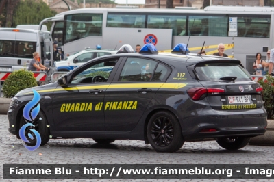 Fiat Nuova Tipo
Guardia di Finanza
Allestimento NCT Nuova Carrozzeria Torinese
Decorazione Grafica Artlantis
GdiF 941 BP
Parole chiave: Fiat Nuova_Tipo GdiF941BP