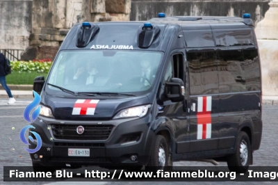 Fiat Ducato Maxi X290
Carabinieri 
Reggimento Corazzieri 
Ambulanza Allestimento Orion
CC EA 130
Parole chiave: Fiat Ducato_Maxi_X290 CCEA130