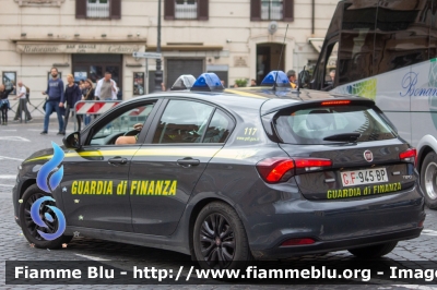 Fiat Nuova Tipo
Guardia di Finanza
Allestimento NCT Nuova Carrozzeria Torinese
Decorazione Grafica Artlantis
GdiF 945 BP
Parole chiave: Fiat Nuova_Tipo GdiF945BP