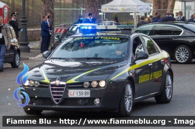 Alfa Romeo 159
Guardia di Finanza
GdiF 138 BH
Parole chiave: Alfa-Romeo 159  GdiF138BH