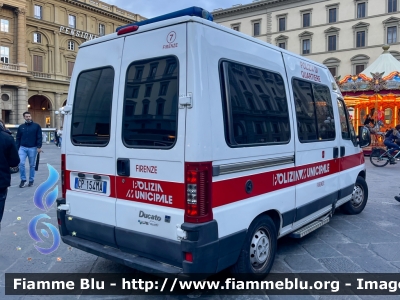 Fiat Ducato III serie
Polizia Municipale 
Comune di Firenze
Polizia di Quartiere
Codice Automezzo: 7
Parole chiave: Fiat Ducato_IIIserie