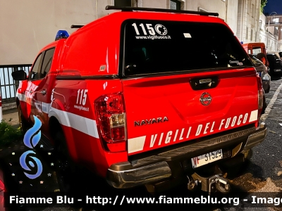 Nissan Navara IV serie
Vigili del Fuoco 
Comando provinciale di Roma
Servizio Telecomunicazioni 
Centro TLC Lazio 
Allestimento Cita Seconda
VF 31529
Parole chiave: Nissan Navara_IVserie VF31529