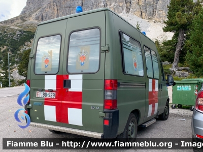 Fiat Ducato II serie
Esercito Italiano
Sanità Militare
Servizio Sanitario Accademia Militare Modena 
EI BD 929 
Parole chiave: Fiat Ducato_IIserie EIBD929