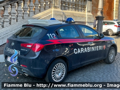 Alfa Romeo Nuova Giulietta restyle
Carabinieri
Nucleo Radiomobile
Allestimento FCA
Decorazione Grafica Artlantis
CC ED 360
Parole chiave: Alfa-Romeo Nuova_Giulietta_restyle CCED360