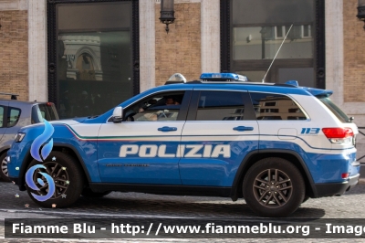 Jeep Grand Cherokee
Polizia di Stato
Reparto Prevenzione Crimine
Unità Operativa di Primo Intervento
POLIZIA M2862
Parole chiave: Jeep Grand_Cherokee POLIZIAM2862