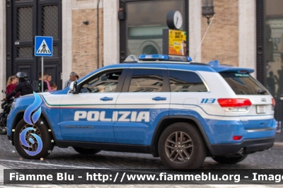 Jeep Grand Cherokee
Polizia di Stato
Reparto Prevenzione Crimine
Unità Operativa di Primo Intervento
POLIZIA M2862
Parole chiave: Jeep Grand_Cherokee POLIZIAM2862