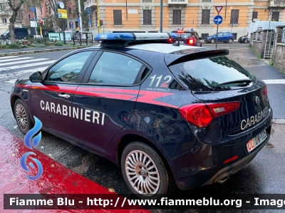 Alfa Romeo Nuova Giulietta restyle
Carabinieri
Pattuglia Mobile di Zona
Allestimento NCT Nuova Carrozzeria Torinese
Decorazione Grafica Artlantis
CC DV 125
Parole chiave: Alfa-Romeo Nuova_Giulietta_restyle CCDV125