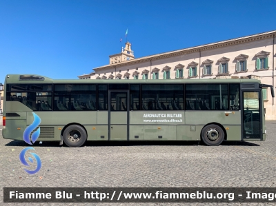 Irisbus MyWay
Aeronautica Militare Italiana
Aeroporto Roma Centocelle
AM CC 284
Parole chiave: Irisbus MyWay AMCC284