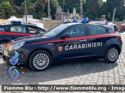 Alfa Romeo Nuova Giulietta restyle
Carabinieri
Nucleo Radiomobile
Allestimento NCT Nuova Carrozzeria Torinese
Decorazione Grafica Artlantis
CC EC 523
Parole chiave: Alfa-Romeo Nuova_Giulietta_restyle CCEC523