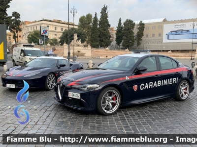 Alfa Romeo Nuova Giulia Quadrifoglio
Carabinieri 
Nucleo Radiomobile di Roma
Allestimento FCA
CC DK 554
Parole chiave: Alfa-Romeo Nuova_Giulia_Quadrifoglio CCDK554