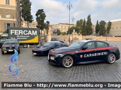 Alfa Romeo Nuova Giulia Quadrifoglio
Carabinieri 
Nucleo Radiomobile di Roma
Allestimento FCA
CC DK 554
Parole chiave: Alfa-Romeo Nuova_Giulia_Quadrifoglio CCDK554