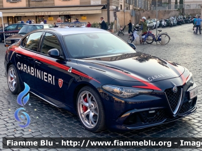 Alfa Romeo Nuova Giulia Quadrifoglio
Carabinieri 
Nucleo Radiomobile di Roma
Allestimento FCA
CC DK 554
Parole chiave: Alfa-Romeo Nuova_Giulia_Quadrifoglio CCDK554