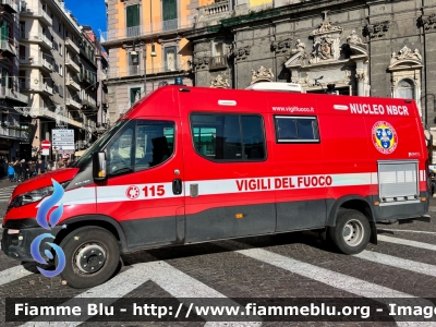 Iveco Daily VI serie
Vigili del Fuoco
Comando Provinciale di Napoli
Nucleo NBCR
Allestimento Divitec
VF 30876
Parole chiave: Iveco Daily_VIserie VF30876