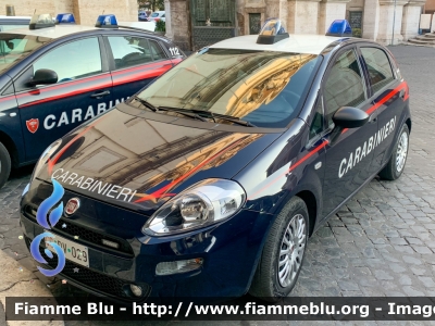 Fiat Punto VI serie
Carabinieri
CC DV 029
Parole chiave: Fiat Punto_VIserie  CCDV029