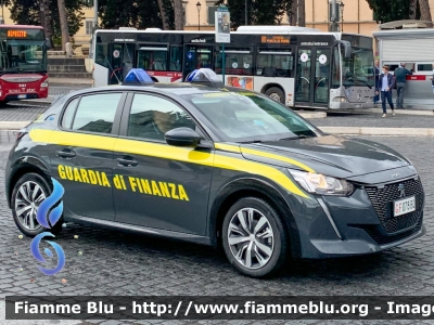 Peugeot e-208
Guardia di Finanza
Allestimento Focaccia
GdiF 078 BQ
Parole chiave: Peugeot e-208 GdiF078BQ 