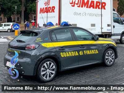 Peugeot e-208
Guardia di Finanza
Allestimento Focaccia
GdiF 078 BQ
Parole chiave: Peugeot e-208 GdiF078BQ 