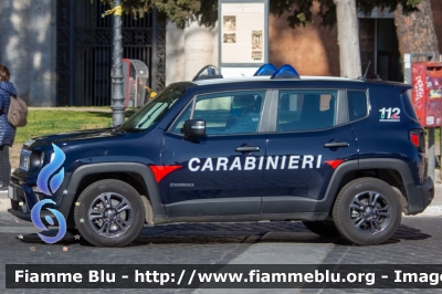 Jeep Renegade restyle
Carabinieri
Reggimento Corazzieri
Allestimento FCA
CC ED 705
Parole chiave: Jeep Renegade_restyle CCED705