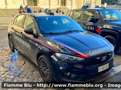 Fiat Nuova Tipo restyle
Carabinieri
Allestimento FCA
CC EE 377
Parole chiave: Fiat Nuova_Tipo_restyle CCEE377