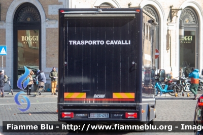 Iveco Daily V serie
Carabinieri 
Reggimento Corazzieri 
Trasporto Cavalli 
Allestimento Saraggi
CC DG 493
Parole chiave: Iveco Daily_Vserie CCDG493