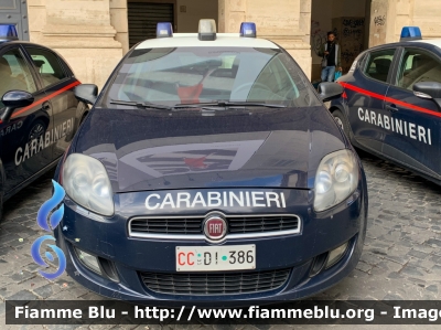 Fiat Nuova Bravo
Carabinieri
Nucleo Radiomobile
Allestimento NCT Nuova Carrozzeria Torinese
CC DI 386
Parole chiave: Fiat Nuova_Bravo CCDI386