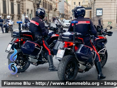 Ducati Multistrada 1260
Carabinieri
Nucleo Radiomobile
CC A7019
CC A7020
Parole chiave: Ducati Multistrada_1260 CCA7019 CCA7020