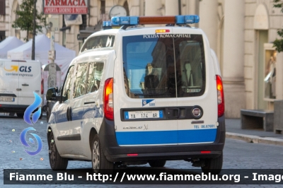 Fiat Doblò XL IV serie
Polizia Roma Capitale
Ufficio Mobile
Allestimento Elevox
POLIZIA LOCALE YA 174 AR
Parole chiave: Fiat Doblò_XL_IVserie POLIZIALOCALEYA174AR