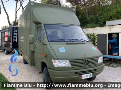 Mercedes-Benz Sprinter I serie
Aeronautica Militare Italiana 
Servizio Sanitario 
Istituto di Medicina Aerospaziale 
Unità Mobile di Odontoiatria 
AM AK 486
Parole chiave: Mercedes-Benz Sprinter_Iserie AMAK486