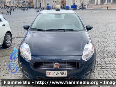 Fiat Grande Punto
Carabinieri
CC CW 984
Parole chiave: Fiat Grande_Punto CCCW984