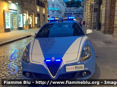 Alfa Romeo Nuova Giulietta restyle
Polizia di Stato
Squadra Volante
Allestimento NCT Nuova Carrozzeria Torinese
Decorazione Grafica Artlantis
POLIZIA M5684
Parole chiave: Alfa-Romeo Nuova _Giulietta_restyle POLIZIAM5684