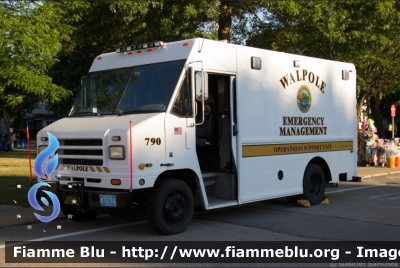 ??
United States of America - Stati Uniti d'America
Walpole MA Emergency Management
