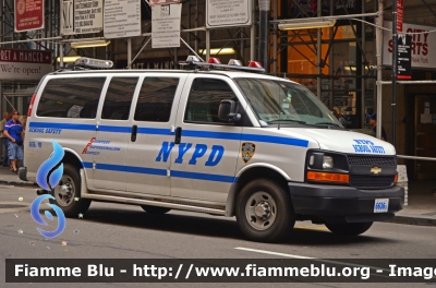 Chevrolet Express
United States of America-Stati Uniti d'America
New York Police Department
School Safety Division
