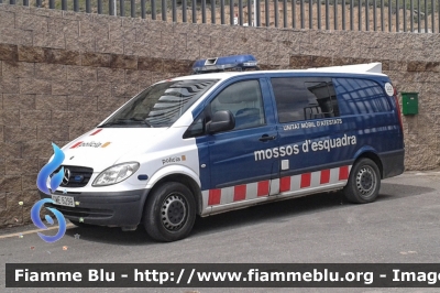 Mercedes-Benz Vito II serie 
España - Spagna
Mossos d'Esquadra
CME 6299
