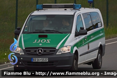 Mercedes-Benz Viano II serie
Bundesrepublik Deutschland - Germania
Bundesfinanzpolizei - Zoll
