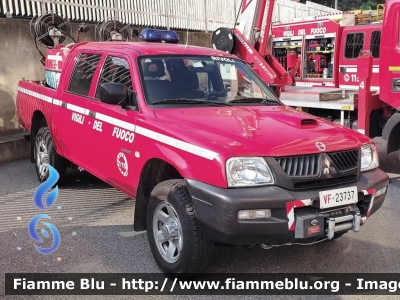 Mitsubishi L200 III serie
Vigili del Fuoco
Comando Provinciale di Torino
Distaccamento Volontario di Rivoli (TO)
VF 23737
Parole chiave: Mitsubishi L200_IIIserie VF23737