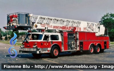 Amercan LaFrance
United States of America - Stati Uniti d'America
Broadview IL Fire Department
