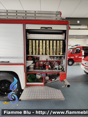 Mercedes-Benz 1124 4x4
Vigili del Fuoco
Unione Distrettuale Merano - Bezirksverband Meran
Corpo Volontario di Lana - Freiwillige Feuerwehr Lana (BZ)
VF 0HG BZ
Parole chiave: Mercedes-Benz 1124_4x4 VF0HGBZ