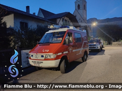 Mercedes-Benz Sprinter 4x4 II serie
Vigili del Fuoco
Unione Distrettuale Merano - Bezirksverband Meran
Corpo Volontario di Lana - Freiwillige Feuerwehr Lana (BZ)
VF 0Y4 BZ
Parole chiave: Mercedes-Benz Sprinter_4x4_IIserie VF0Y4BZ