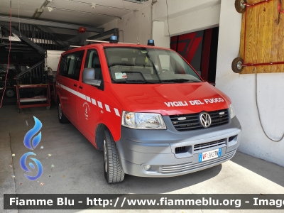 VW Transporter T5
Vigili del Fuoco
Distretto di Cles
Corpo Volontario di Tassullo (TN)
VF 3H2 TN
Parole chiave: Volkswagen Transporter T5 VF3H2TN