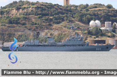 Nave scuola
لجزائر - Algeria
القوات البحرية الجزائرية - Marina Nazionale Algerina
La Soummam (937)
