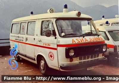 Fiat 238E
Croce Rossa Italiana
Comitato Locale di Valsolda CO
CRI 10593
Parole chiave: Lombardia (CO) Ambulanza Fiat 238E CRI 10593