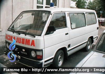 Toyota HiAce
Portugal - Portogallo
Hospitais públicos
Parole chiave: Ambulanza Ambulance