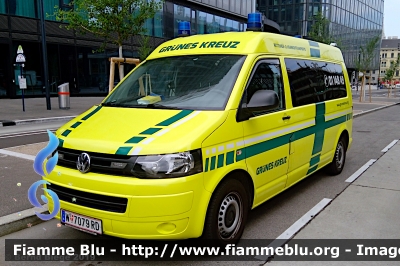 Volkswagen Transporter T6
Österreich - Austria
Grunes Kreuz Rettungsdients
Parole chiave: Ambulance Ambulanza