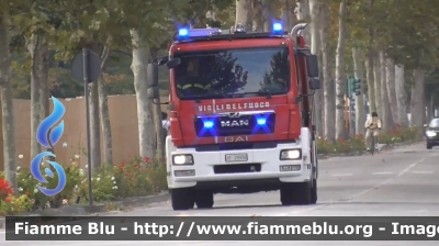 Man TGM 15.250 II serie
Vigili del Fuoco
Comando Provinciale di Mantova
AutoPompaSerbatoio allestimento BAI
VF 29906
Parole chiave: Man TGM_15.250_IIserie VF29906