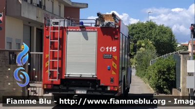 Iveco EuroFire 150E27 I serie
Vigili del Fuoco 
Comando Provinciale di Grosseto 
Distaccamento di Follonica 
Autopompaserbatoio allestimento Iveco-Magirus
VF 18785
Parole chiave: Iveco EuroFire 150E27 I serie Vigili del Fuoco Comando Provinciale di Grosseto Distaccamento di Follonica Autopompaserbatoio allestimento Iveco-Magirus Ricondizionato Fortini VF 18785