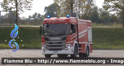 Scania P370 III serie
Vigili del Fuoco
Comando Provinciale di Brescia
AutoBottePompa allestimento BAI
VF 30688
Parole chiave: Scania P370_IIIserie VF30688