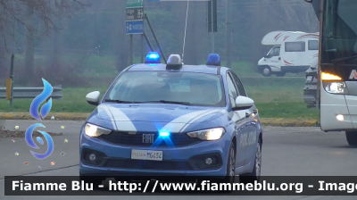 Fiat Nuova Tipo restyle
Polizia di Stato
Reggio Emilia
Allestimento FCA
POLIZIA M6434
Parole chiave: Fiat Nuova_Tipo_restyle POLIZIAM6434