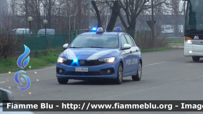 Fiat Nuova Tipo restyle
Polizia di Stato
Reggio Emilia
Allestimento FCA
POLIZIA M6434
Parole chiave: Fiat Nuova_Tipo_restyle POLIZIAM6434