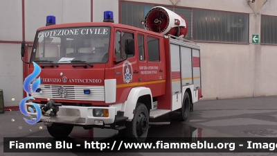 Mercedes-Benz 1120
Protezione Civile
R.O.E - Raggruppamento Operativo Emergenze
Parole chiave: Mercedes-Benz 1120 Protezione Civile R.O.E - Raggruppamento Operativo Emergenze