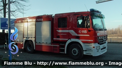 Mercedes-Benz Actros 1841 II serie
Vigili del Fuoco
Comando Provinciale di Reggio Emilia
Distaccamento Permanente di Guastalla (RE)
AutoPompaSerbatoio allestimento Bai
VF 23320
Parole chiave: Mercedes-Benz Actros_1841_IIserie VF23320